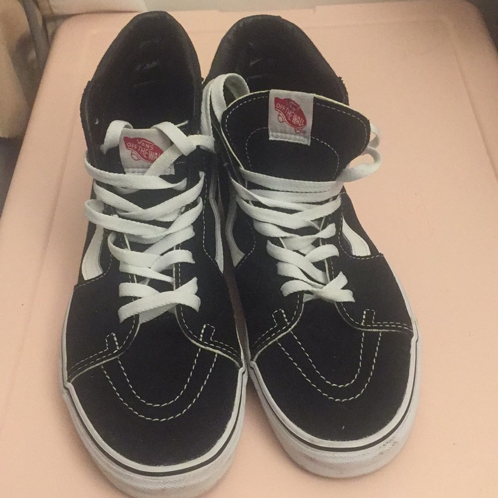 Men’s size 10 high top vans